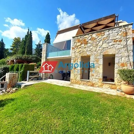 Lemoni - By The Sea With Swimming Pool And Amazing View Villa