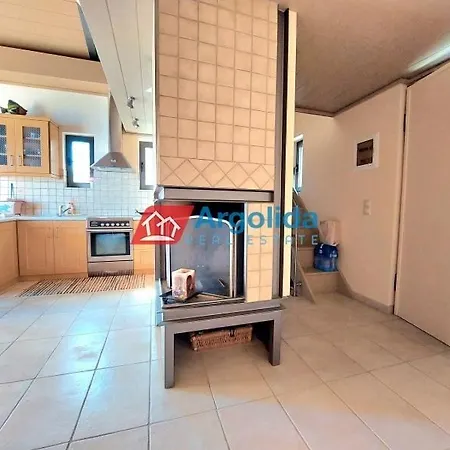 Villa Lemoni - By The Sea With Swimming Pool And Amazing View Xiropigado