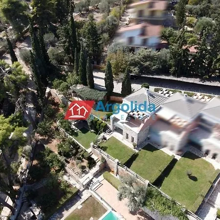 Villa Lemoni - By The Sea With Swimming Pool And Amazing View