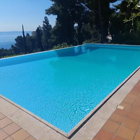 Lemoni - By The Sea With Swimming Pool And Amazing View *