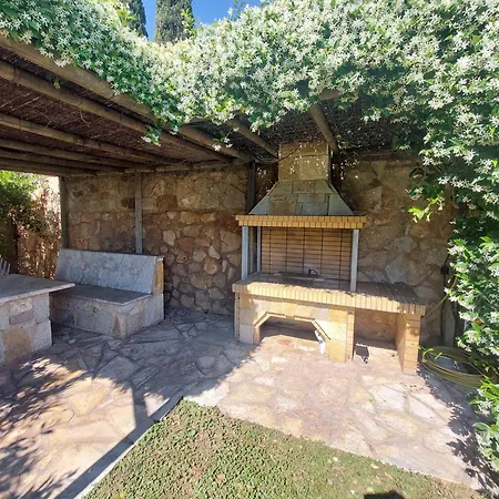 Villa Lemoni - By The Sea With Swimming Pool And Amazing View Xiropigado