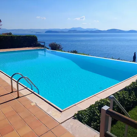 Lemoni - By The Sea With Swimming Pool And Amazing View Xiropigado