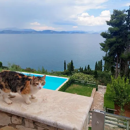 Villa Lemoni - By The Sea With Swimming Pool And Amazing View Xiropigado