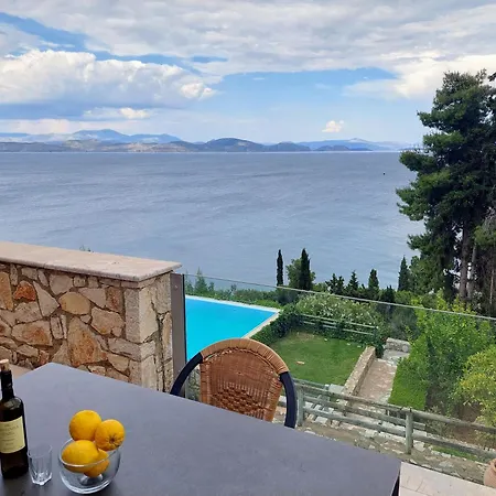 Lemoni - By The Sea With Swimming Pool And Amazing View *